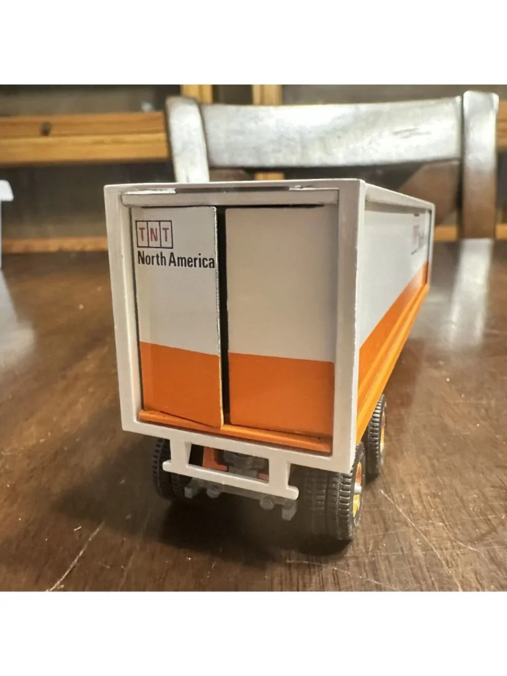 Winross TNT North America Metal Die Cast Toy Model Truck
